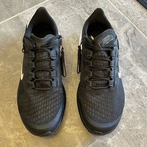 Nike Women’s Flyease Shoes